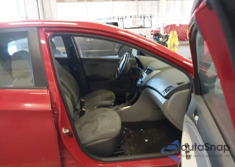 2016 Hyundai Accent Se z USA, uszkodzony, nr VIN KMHCT4AEXGU013049